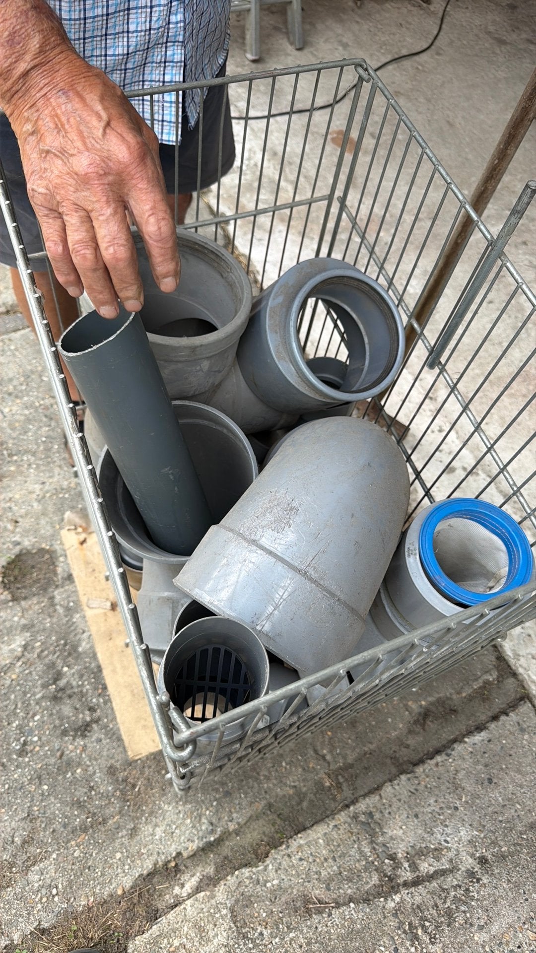 Riool buizen en hulpstukken loodgieter, Bochten, Pvc, Ophalen of Verzenden, Zo goed als nieuw