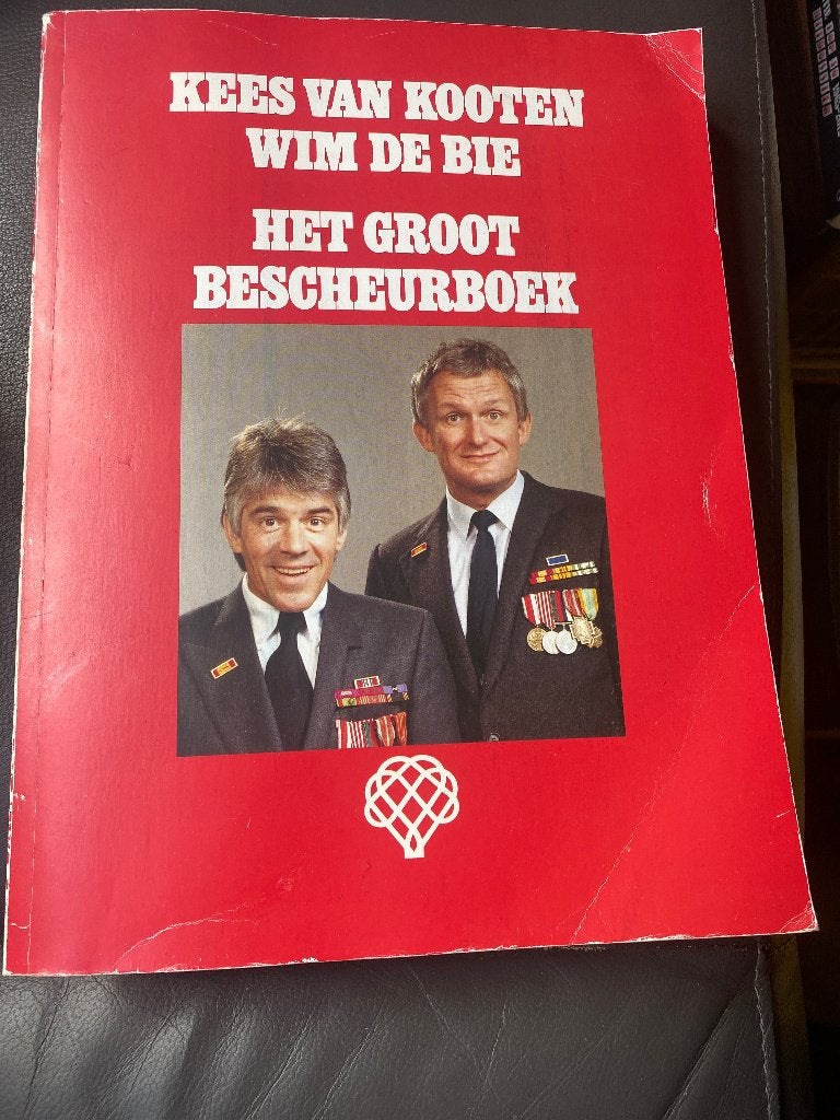 Het Groot Bescheurboek - Kees van Kooten & Wim de Bie, Boeken, Gelezen, Ophalen of Verzenden, Anekdotes en Observaties, Kees van Kooten, Wim de Bie