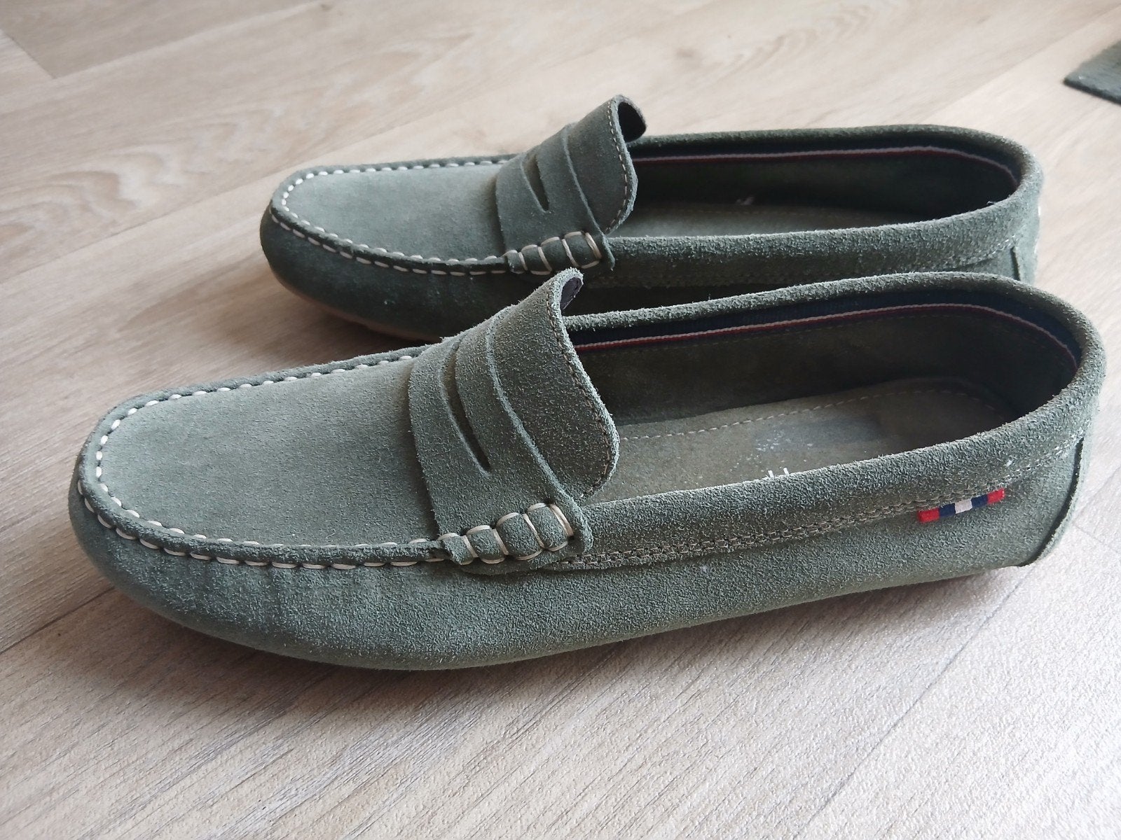 Mocassins - loafers - groen - Hush Puppies - zgan, Ophalen, Instappers, Zo goed als nieuw, Hush Puppies