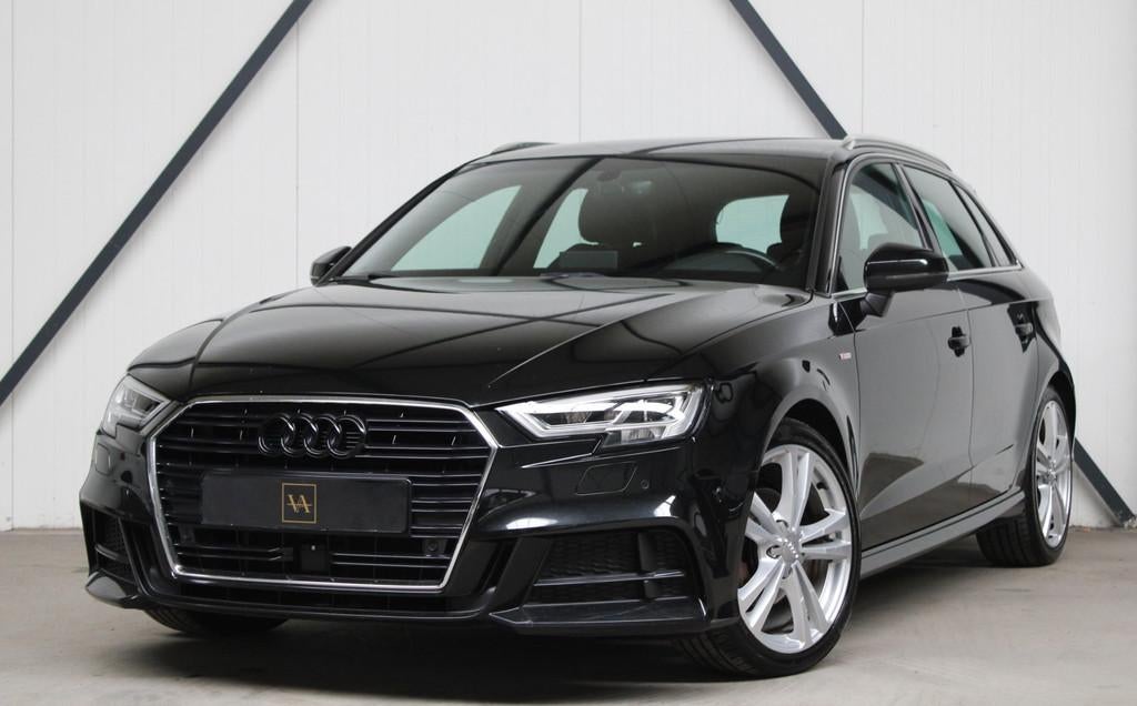 Audi A3 Sportback 1.4 TFSI CoD 3X S-Line l Matrix l Virtual, Auto's, Audi, Gebruikt, 4 cilinders, 150 pk, Leder en Stof