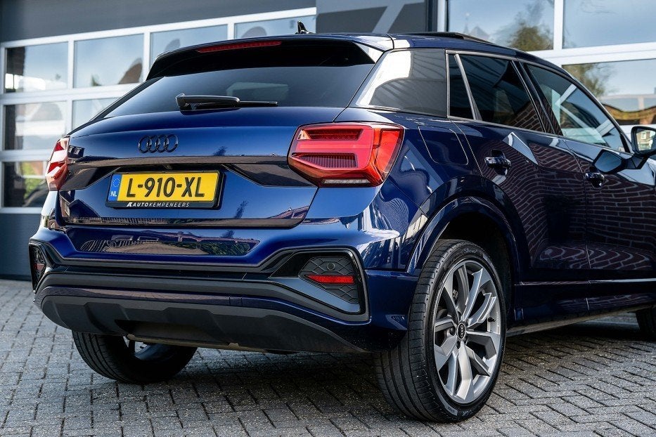 Audi Q2 35 TFSI S Edition | Panorama | Matrix | Virtual Cock, Auto's, Audi, 4 cilinders, Origineel Nederlands, Bedrijf, 19 km/l