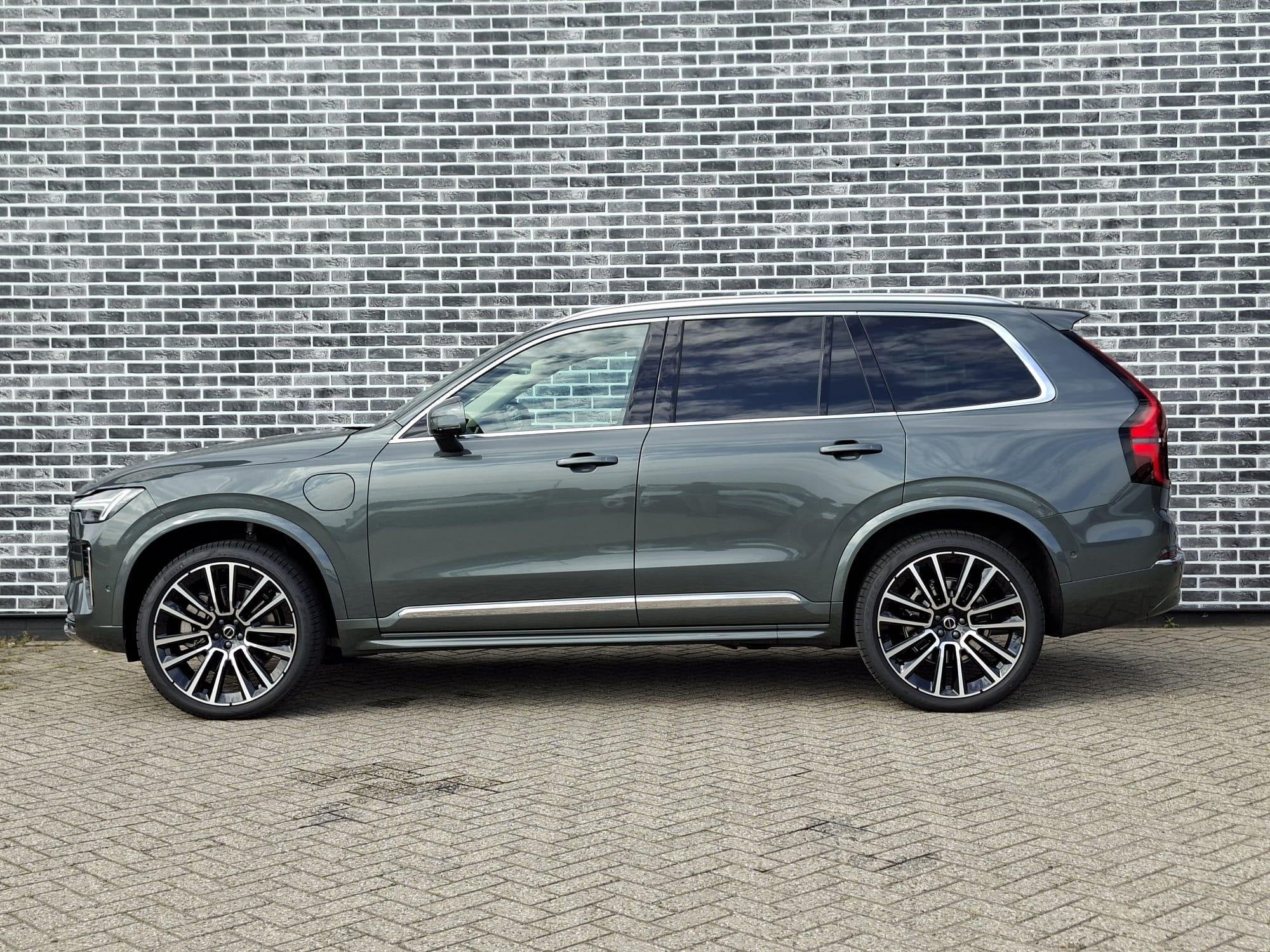 Volvo XC90 2.0 T8 Plug-in hybrid AWD Ultra Bright Exec. Ed., 12 maanden, Gebruikt, Euro 6, Vierwielaandrijving