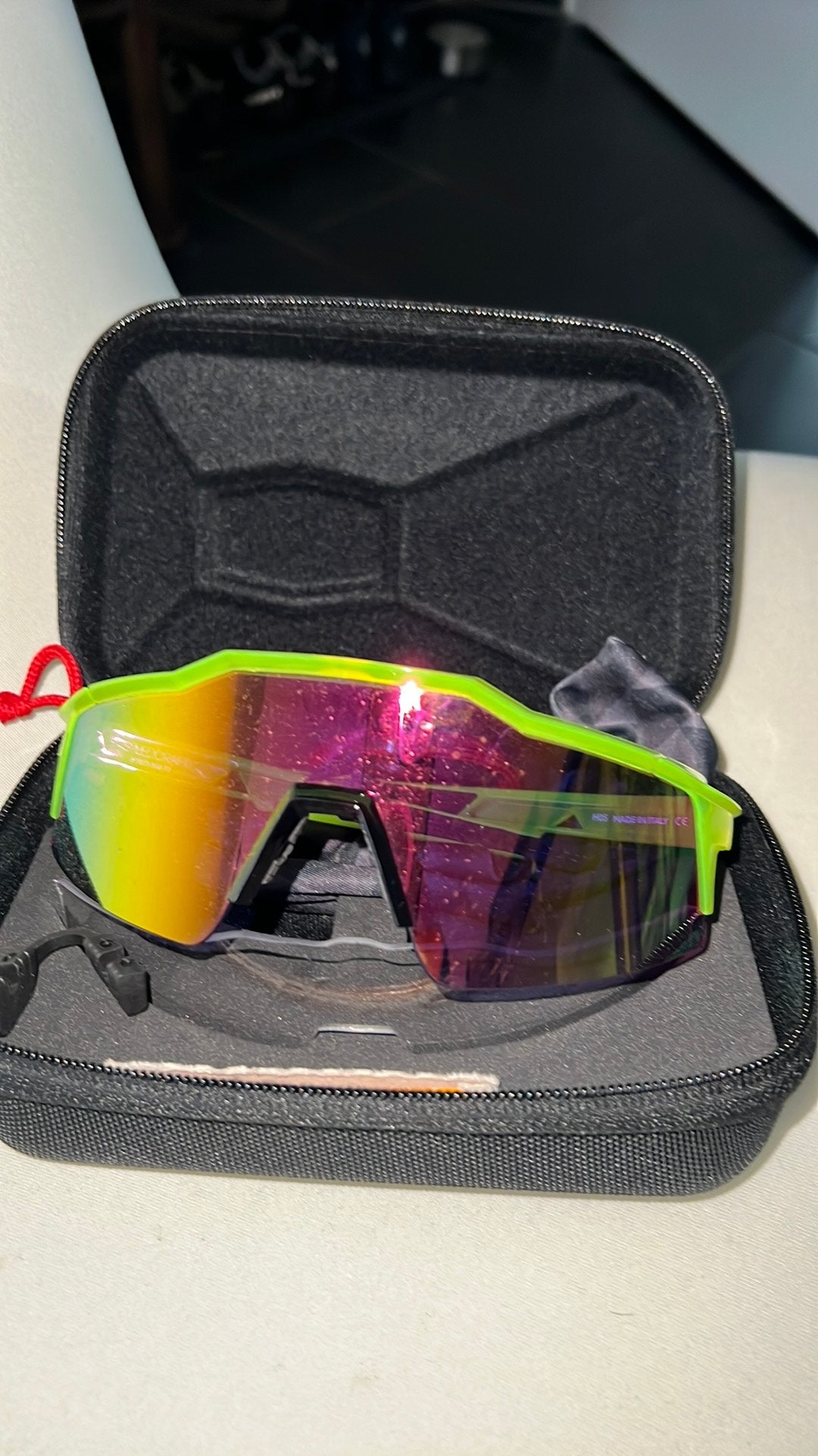 100% Fietsbril met etui en reserveglas 2 stuks .oakley., Ophalen of Verzenden, Zo goed als nieuw, Heer of Dame