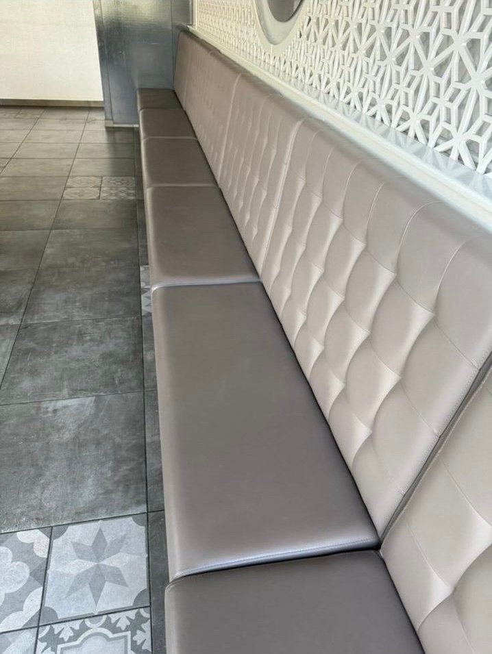 Lange bank/zitbank voor horeca 6x160cm lengte, Ophalen, Gebruikt, Kunststof