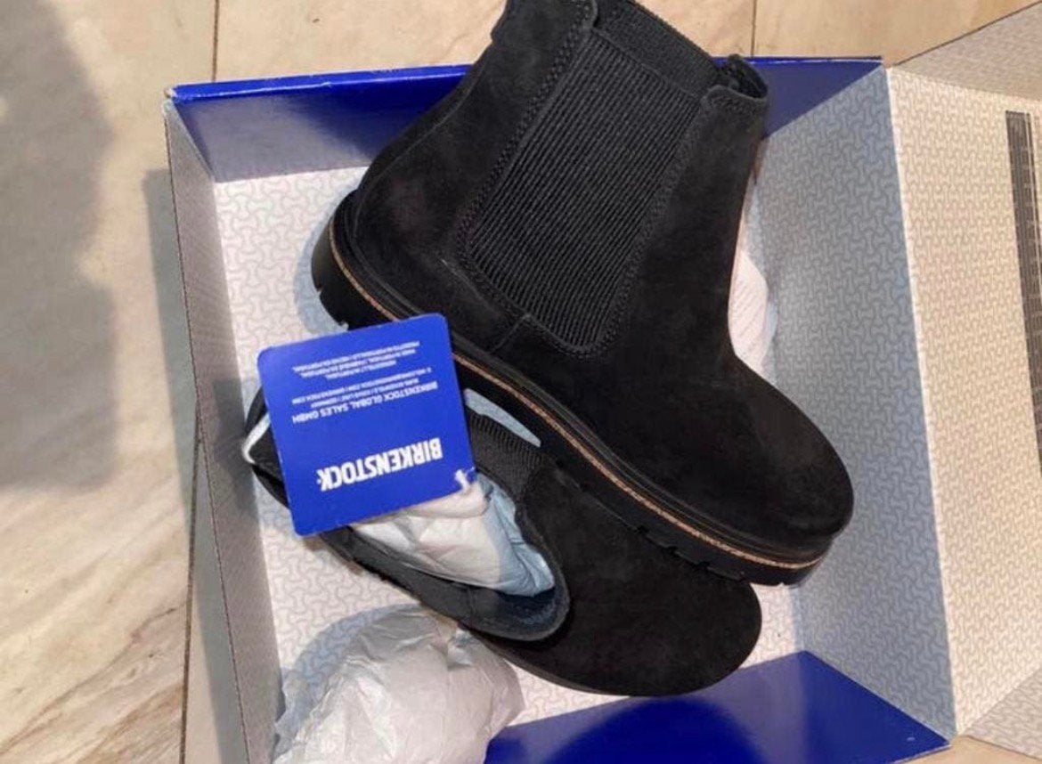 Birkenstock Laarzen maat 41 nieuw zwart suede, Kleding | Dames, Schoenen, Ophalen of Verzenden, Zo goed als nieuw, Zwart, Hoge laarzen