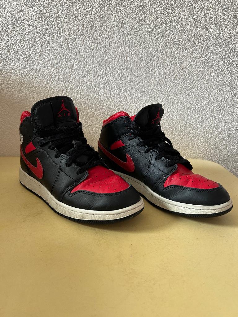 Nike Air Jordan 1 Mid Herenschoenen Maat 40, Zwart, Nike, Ophalen of Verzenden, Sneakers of Gympen