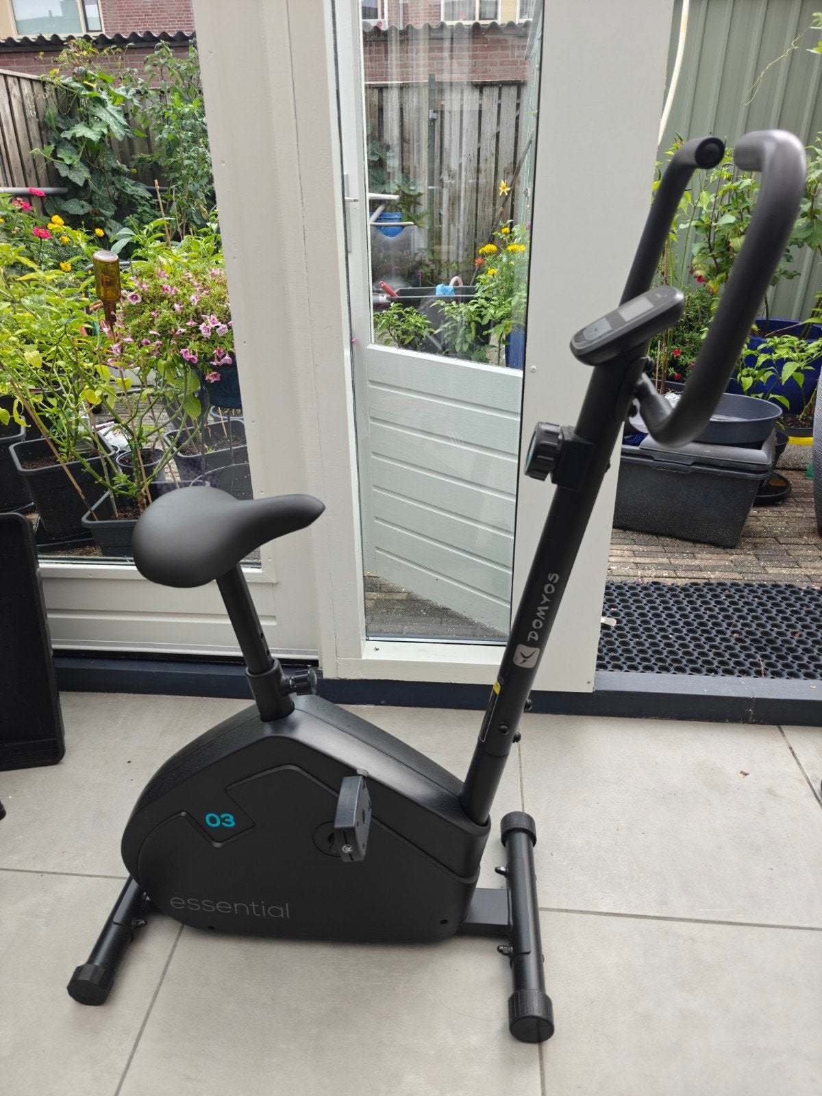 Domyos Essential 03 Hometrainer, Ophalen, Zo goed als nieuw, Metaal, Benen