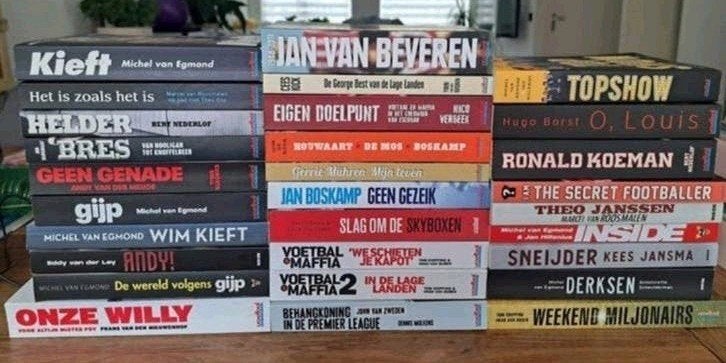 29 Voetbalbiografieën van VI - Diverse Auteurs, Ophalen of Verzenden, Zo goed als nieuw, Diverse Auteurs, Balsport
