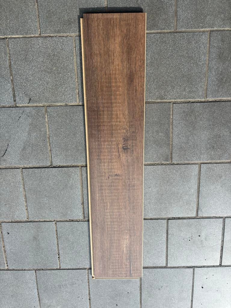 Visgraat Laminaat Bruin Eiken - 41 m², Doe-het-zelf en Verbouw, Vloerdelen en Plavuizen, Nieuw, Laminaat, Hout, 50 tot 150 cm