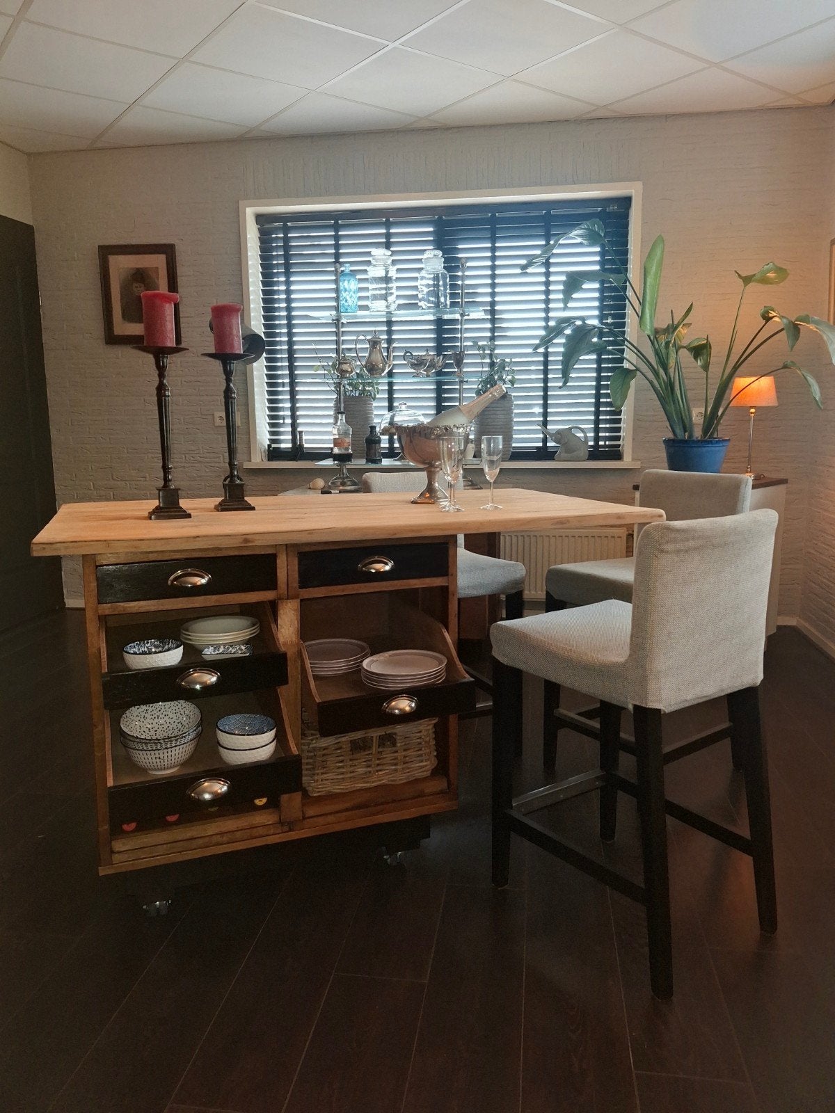 Stoer excl. Keuken - eiland met bar. Toonbank - Roomdivider, Ophalen of Verzenden