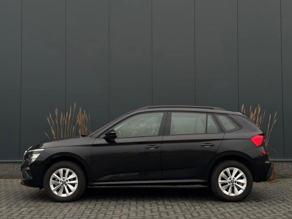 Skoda Kamiq 1.0 TSI Bns. Edition GARANTIE PDC SPORTVELGEN LE, Auto's, Skoda, Gebruikt, 95 pk, Zwart, Bedrijf