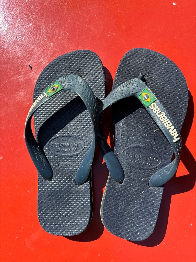 Havaianas slippers 31-32, Jongen of Meisje, Overige typen, Ophalen of Verzenden, Zo goed als nieuw