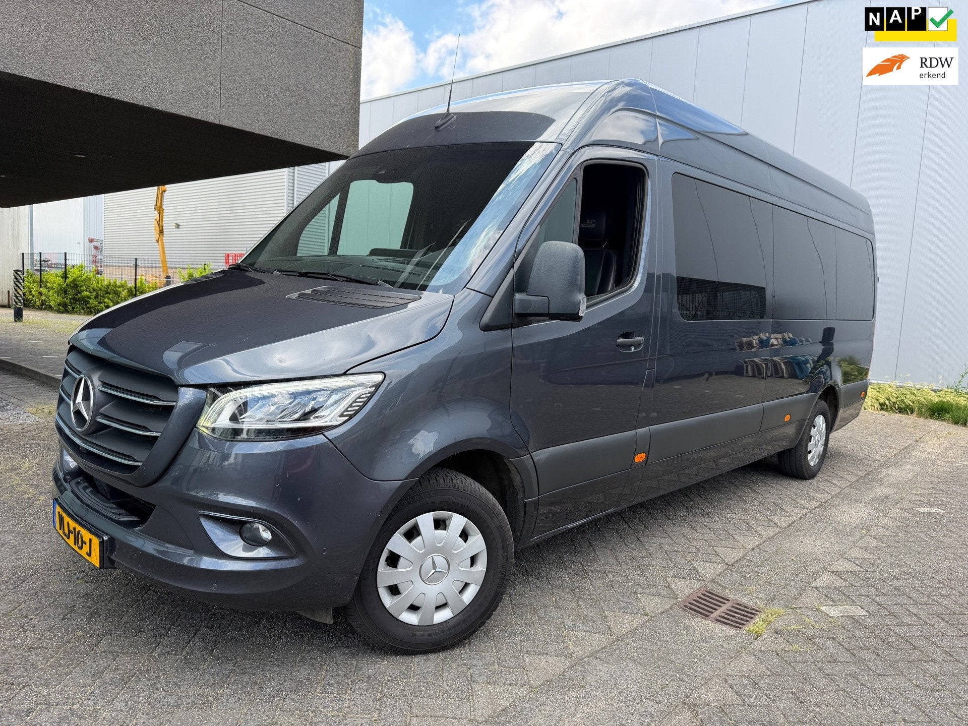 Mercedes- Sprinter 319 3.0 MOTORSPORT CDI L4H3 EURO VI-D AIR, Auto's, Automaat, Gebruikt, Euro 6, 190 pk