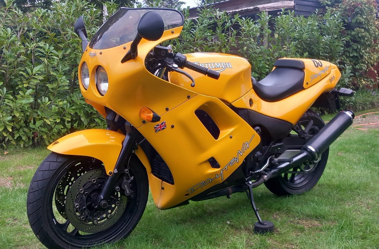 Foto 3 van Triumph 900 Daytona, T300, originele staat, lees tekst!