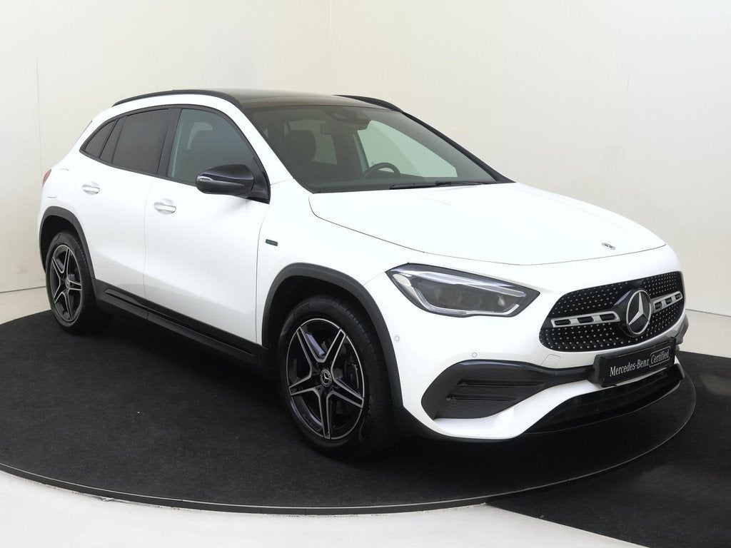 Mercedes-Benz GLA-klasse 250 e Business Solution AMG Limited, Auto's, 16 kWh, Leder en Stof, Wit, Bedrijf