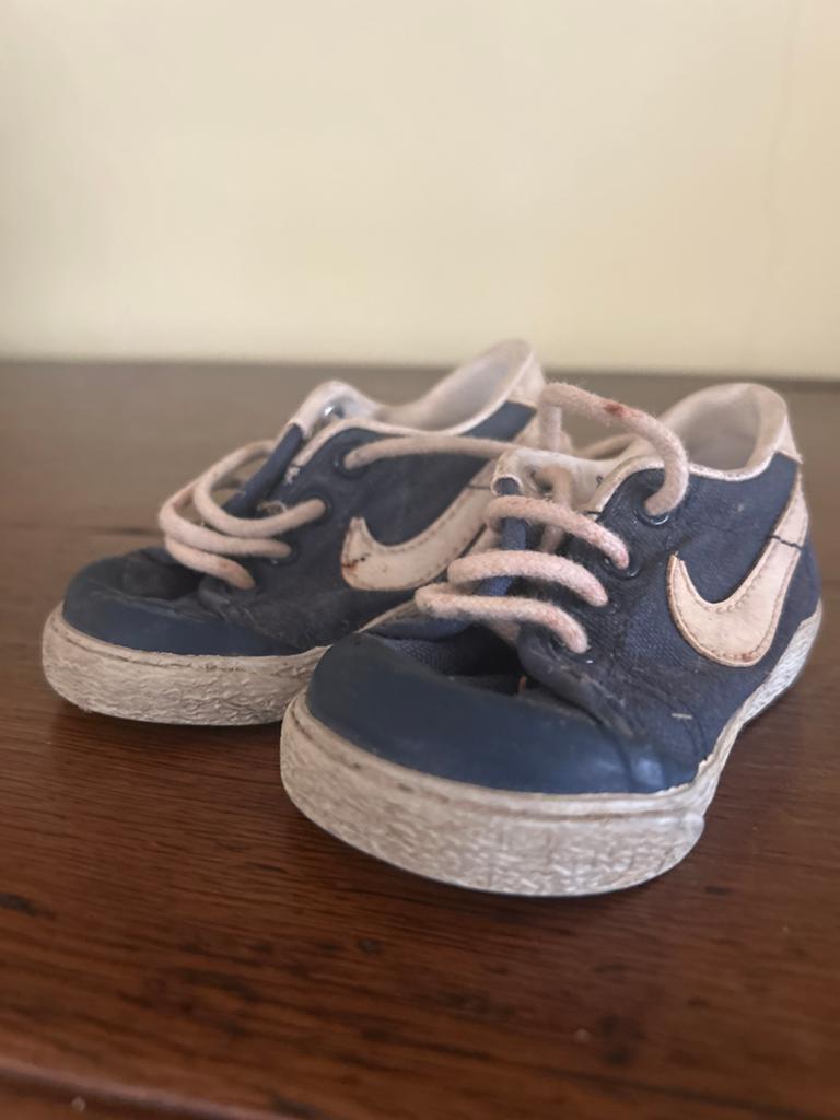 Vintage Nike babyschoentjes - circa 40 jaar oud, Kinderen en Baby's, Babykleding | Schoentjes en Sokjes, Ophalen of Verzenden