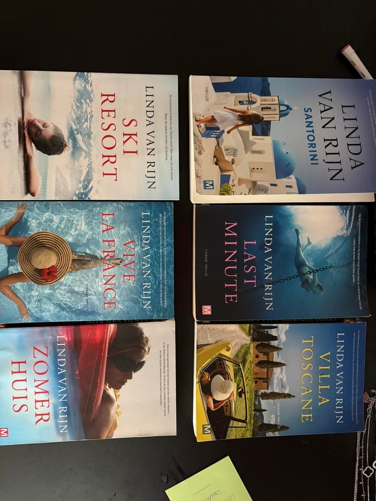 Linda van Rijn boeken, Ophalen of Verzenden, Zo goed als nieuw