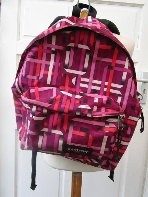 Eastpak rugzak, Ophalen, 25 tot 40 cm, Zo goed als nieuw, 30 tot 45 cm