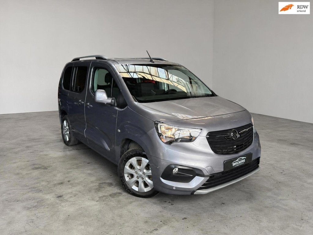 Opel Combo Tour 1.2 Turbo |VOL OPTIES!|CLIMA|VERWARMING|CARP, Auto's, Opel, Stof, Gebruikt, Zwart, Overige carrosserieën