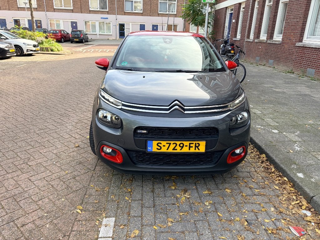 Citroën C3 1.2 Puretech 110pk S&S Eat6 2017 Grijs, Auto's, Euro 6, 1199 cc, 450 kg, 49 €/maand