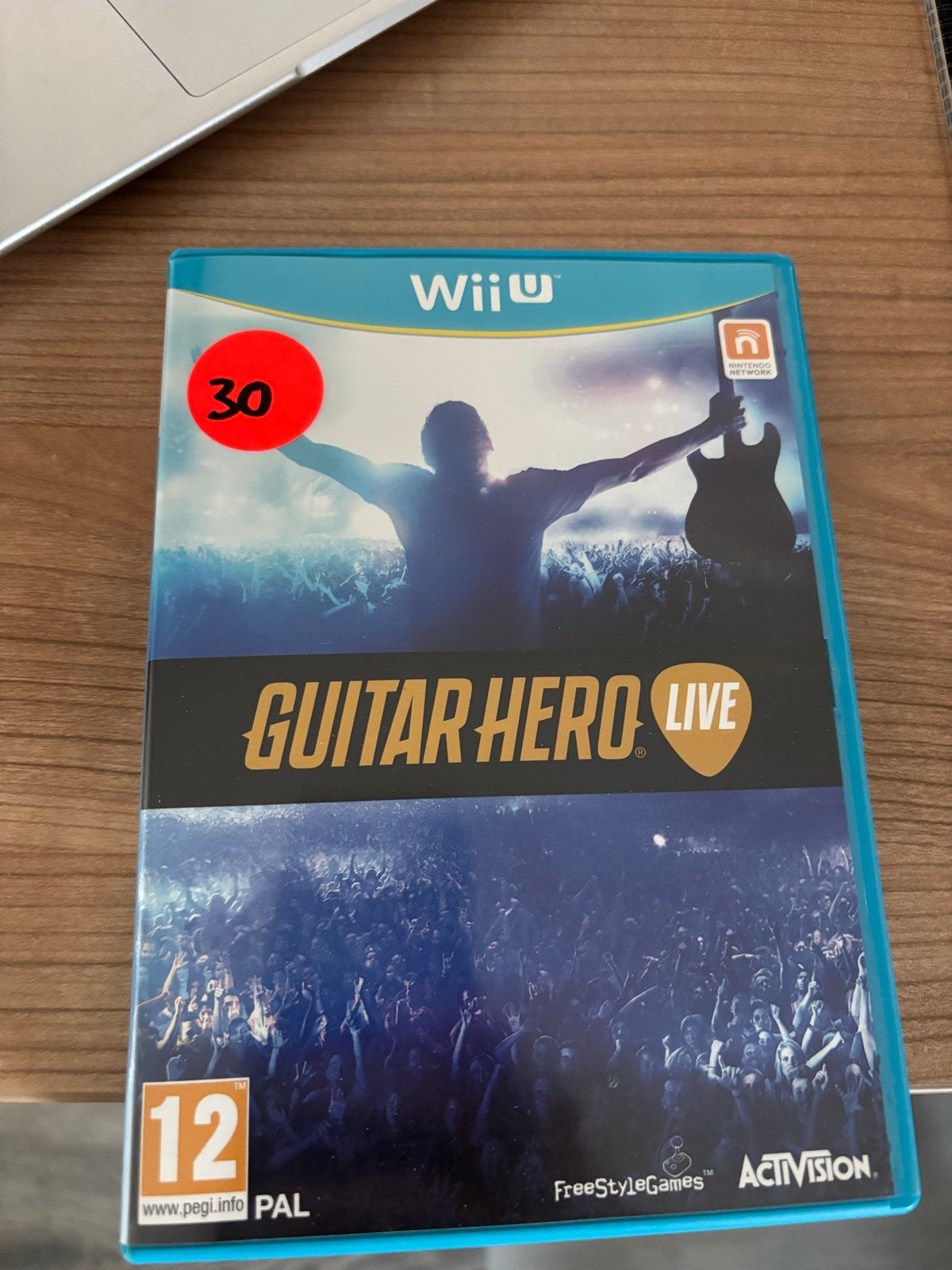 Guitar Hero Live voor Wii U - Muziekspel, Muziek, Gebruikt, 1 speler, Eén computer