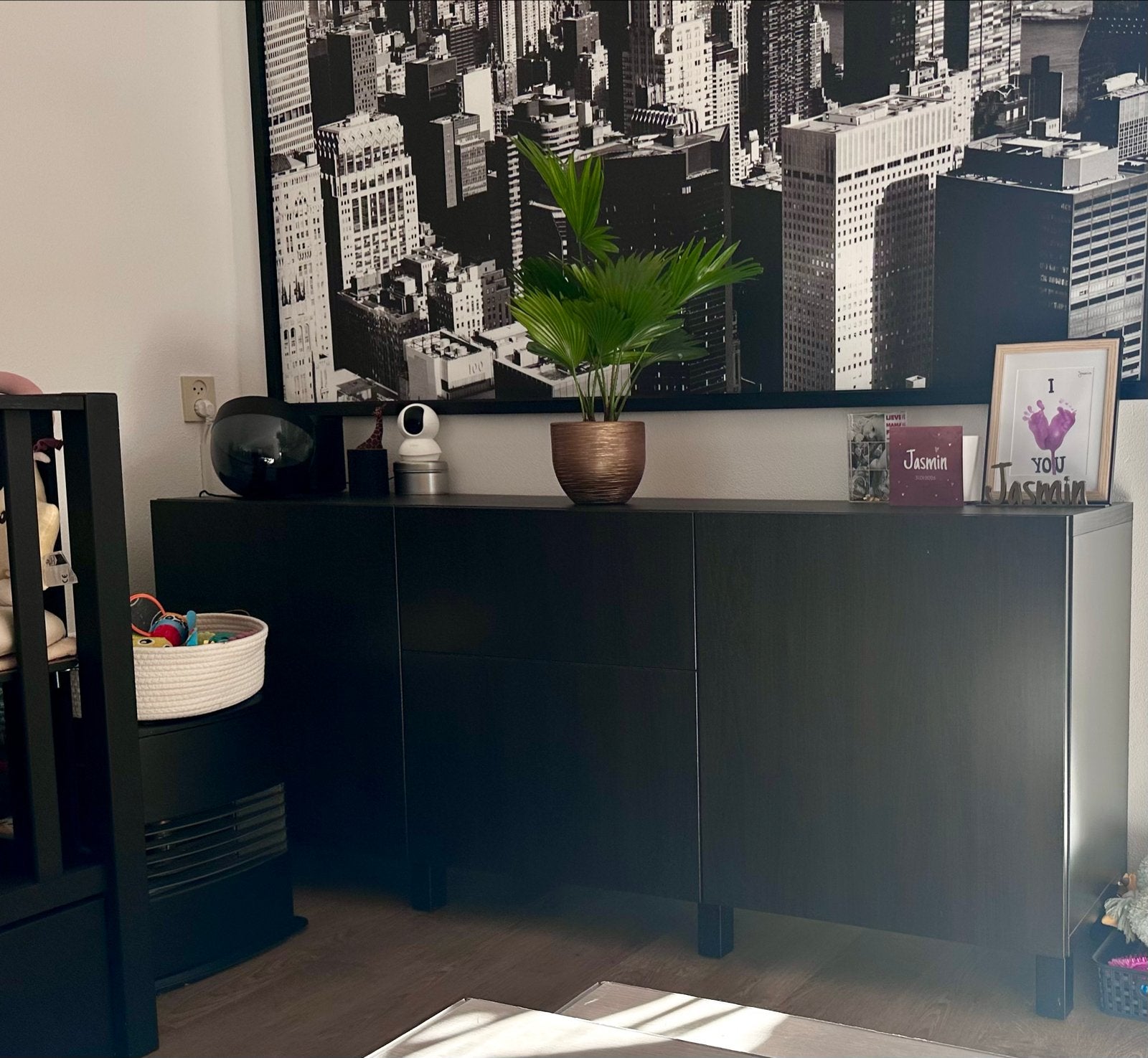 IKEA Besta dressoir met lades en deuren, Huis en Inrichting, Gebruikt, 150 tot 200 cm, Ophalen of Verzenden, Met lade(s)