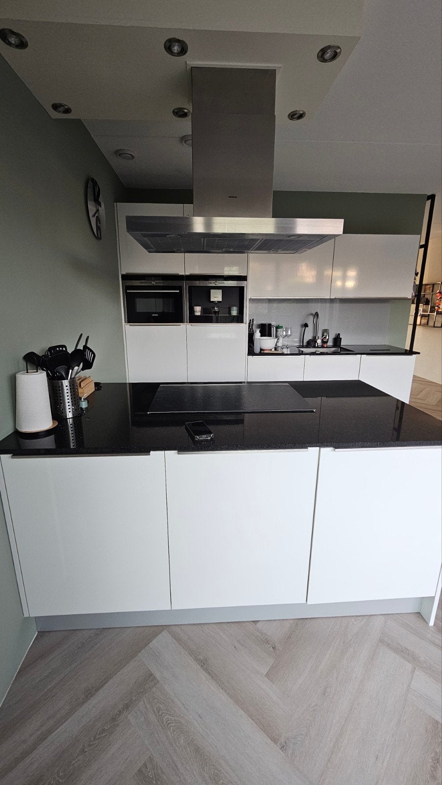 Siemens LF98BA540 eilandafzuigkap 90 cm, RVS, in nette staat, Ophalen, Motor, 800 m³ per uur of meer, Zo goed als nieuw
