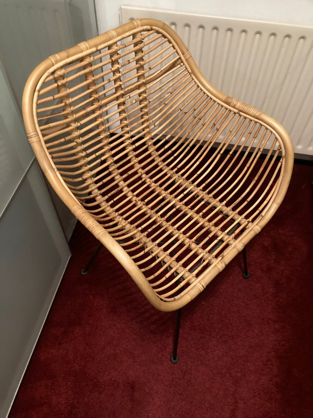 Vintage rotan stoel met metalen poten, Antiek en Kunst, Ophalen