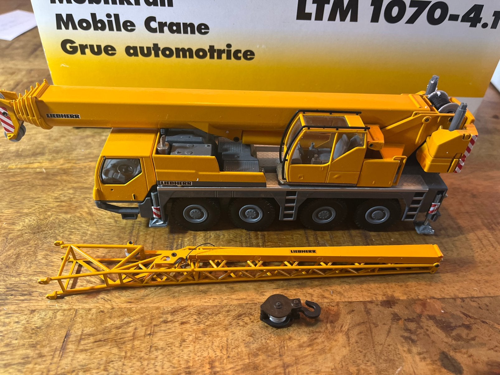 Liebherr ltm 1070-4.1, Hobby en Vrije tijd, Ophalen of Verzenden, Nieuw, Hijskraan, Tractor of Landbouw, Wsi