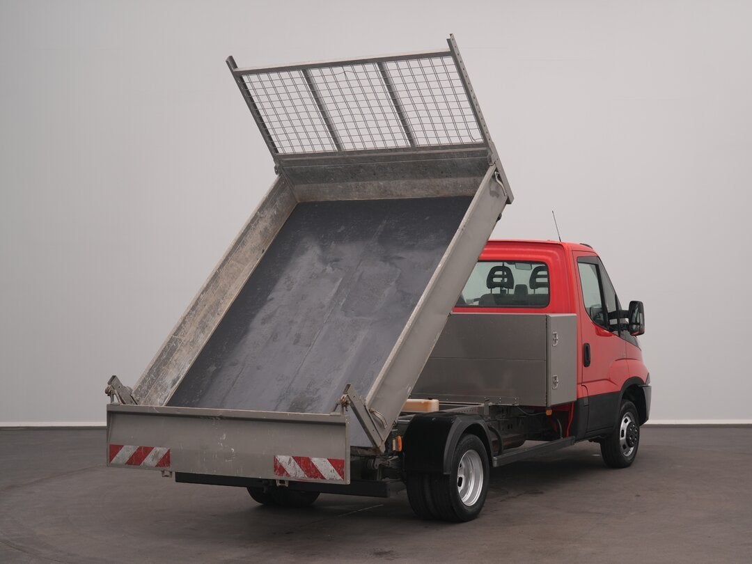 Iveco Daily 35C12 Tipper Kipper met Kist Dubbellucht 3,5t Tr, Auto's, Gebruikt, Euro 6, Iveco, Bedrijf