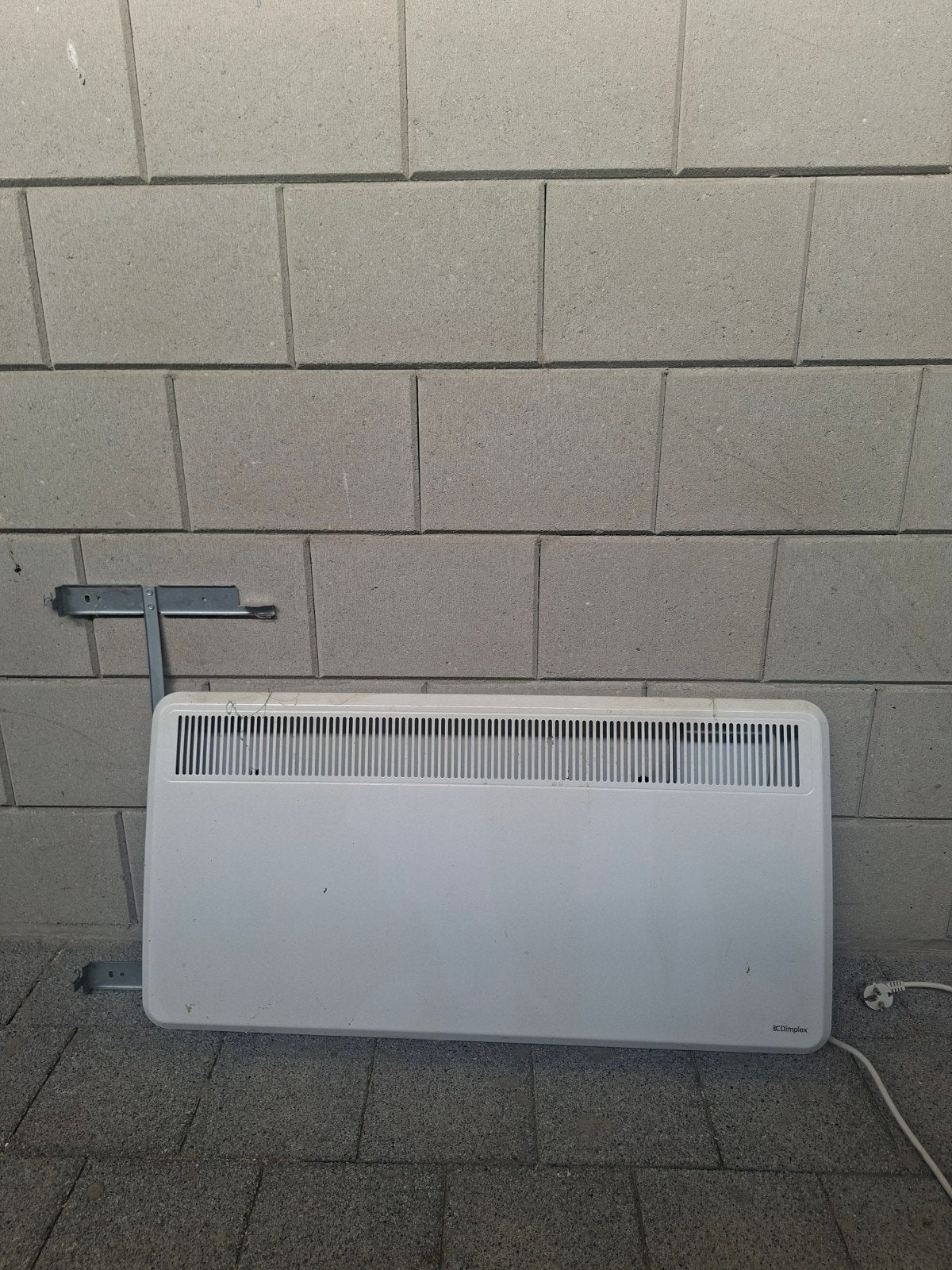 elektrische radiator - zo goed als nieuw, Doe-het-zelf en Verbouw, Ophalen, 30 tot 80 cm, Radiator, Zo goed als nieuw