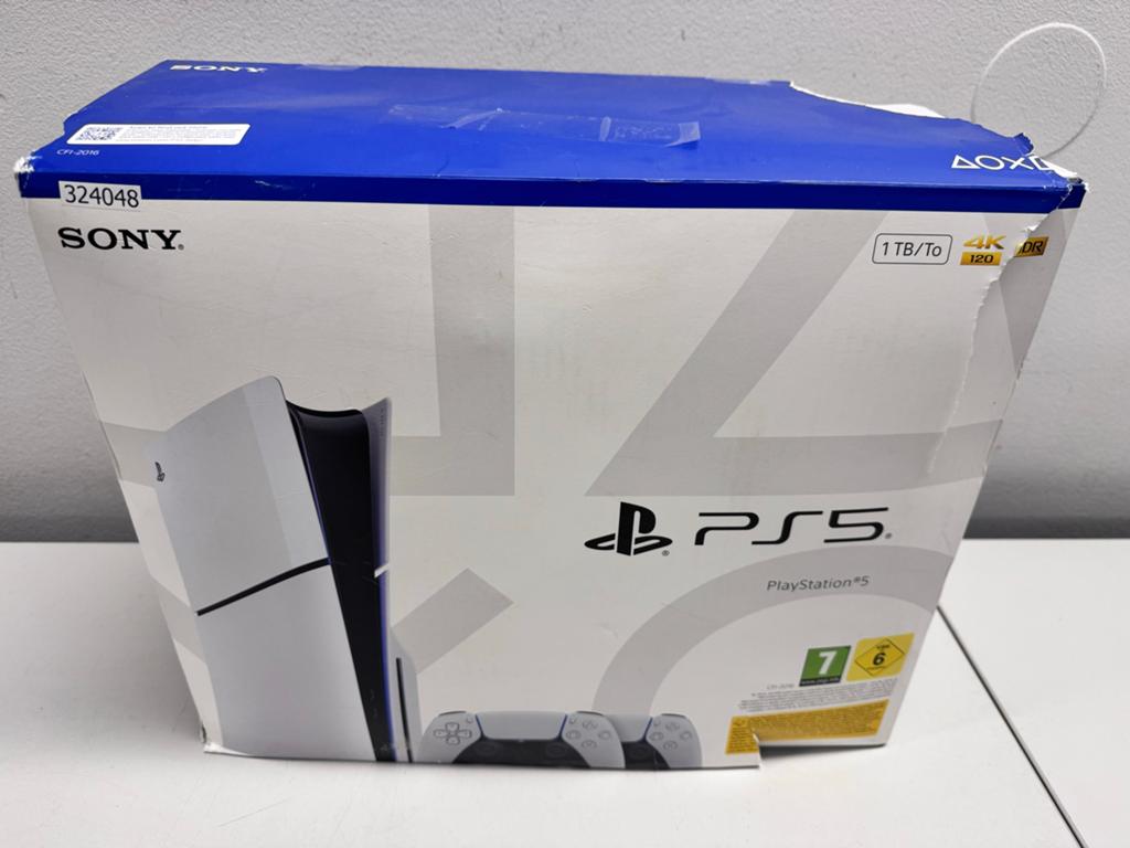 Sony PlayStation 5 met 2 controllers en Grand Theft Auto V
