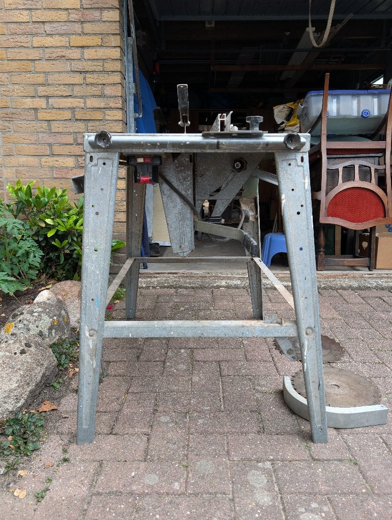 Zaagtafel, Doe-het-zelf en Verbouw, Gereedschap | Zaagmachines, Ophalen, Gebruikt, Cirkelzaag, 30 tot 70 mm