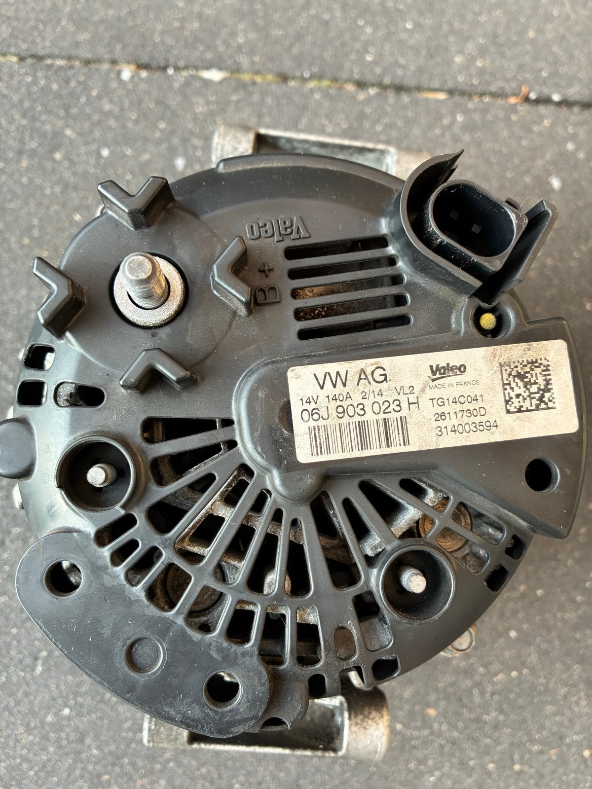 Originele VW Golf 7R dynamo voor revisie, Ophalen of Verzenden, Gebruikt, Volkswagen