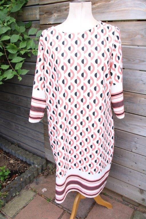 Jurk creme/ roze/ zwart Paprika mt 3(48) Vaste prijs OPR, Kleding | Dames, Beige, Maat 46/48 (XL) of groter, Ophalen of Verzenden