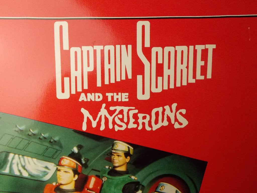 1993 CAPTAIN SCARLET. 20 LUXE POSTCARDS IN ALBUM (Compleet!), Hobby en Vrije tijd, Ophalen of Verzenden, Zo goed als nieuw, Overige typen