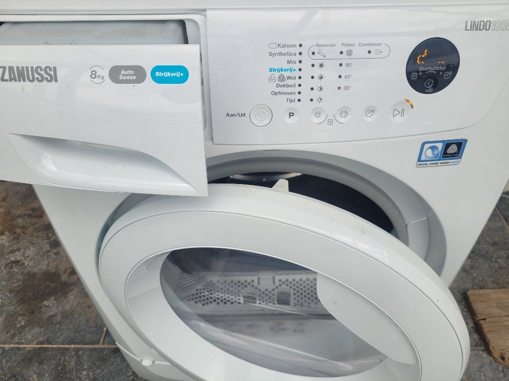 Hele Nette Zanussi lindo 1000 Warmtepompdroger 8 kilo, Ophalen, Minder dan 85 cm, 8 tot 10 kg, Zo goed als nieuw