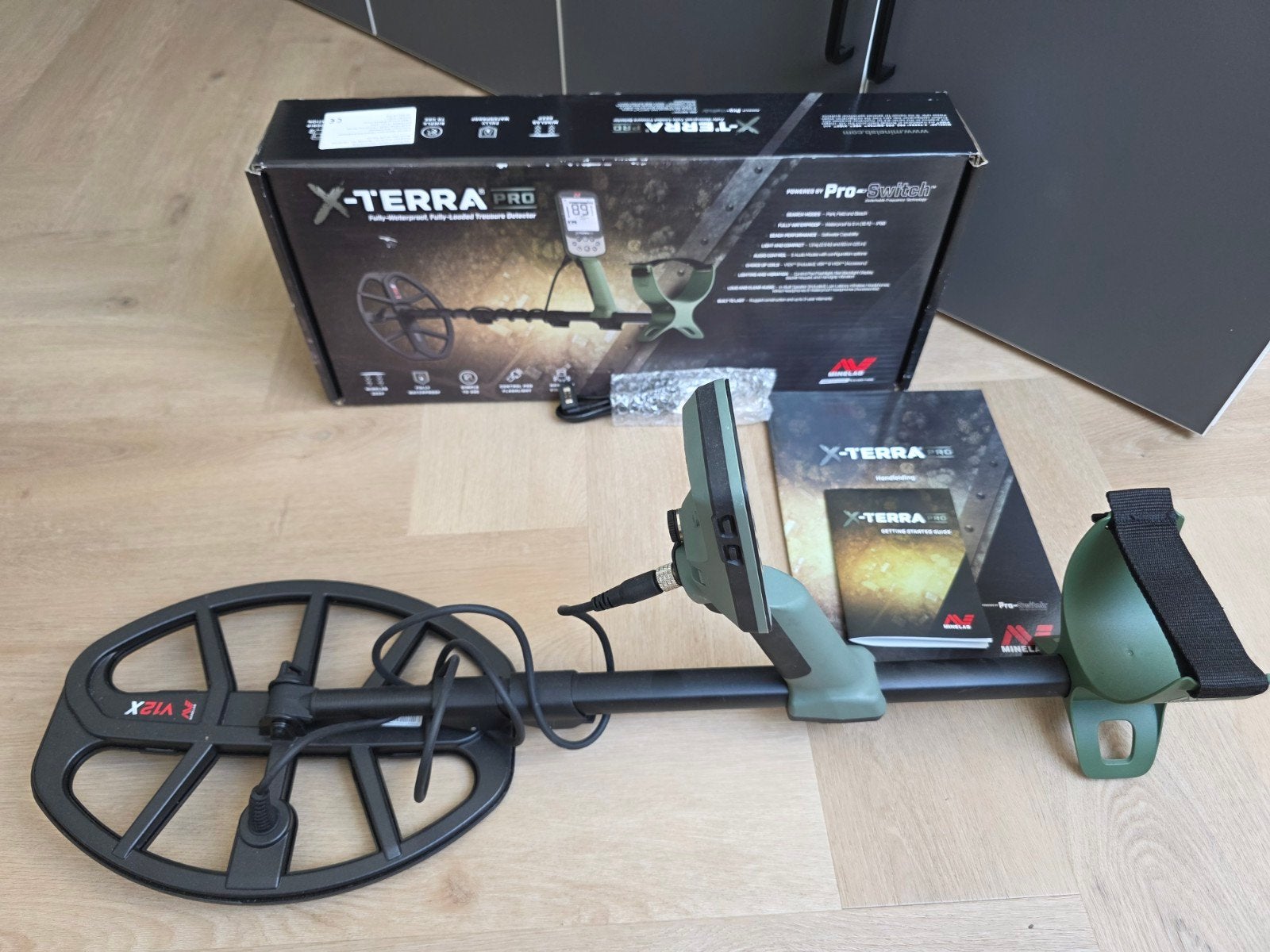 Minelab Xterra-pro met headset+pinpointer, Hobby en Vrije tijd, Metaaldetectors, Zo goed als nieuw, Meer dan 30 cm, Minelab, Discriminatie metaaldetectie