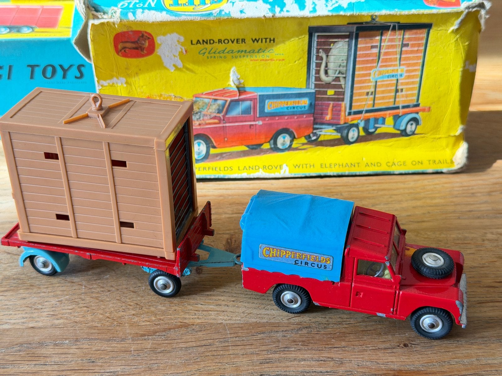 Corgi Toys Gift Set No19 Chipperfields Land-Rover Olifant, Ophalen of Verzenden, Gebruikt, Auto, Corgi