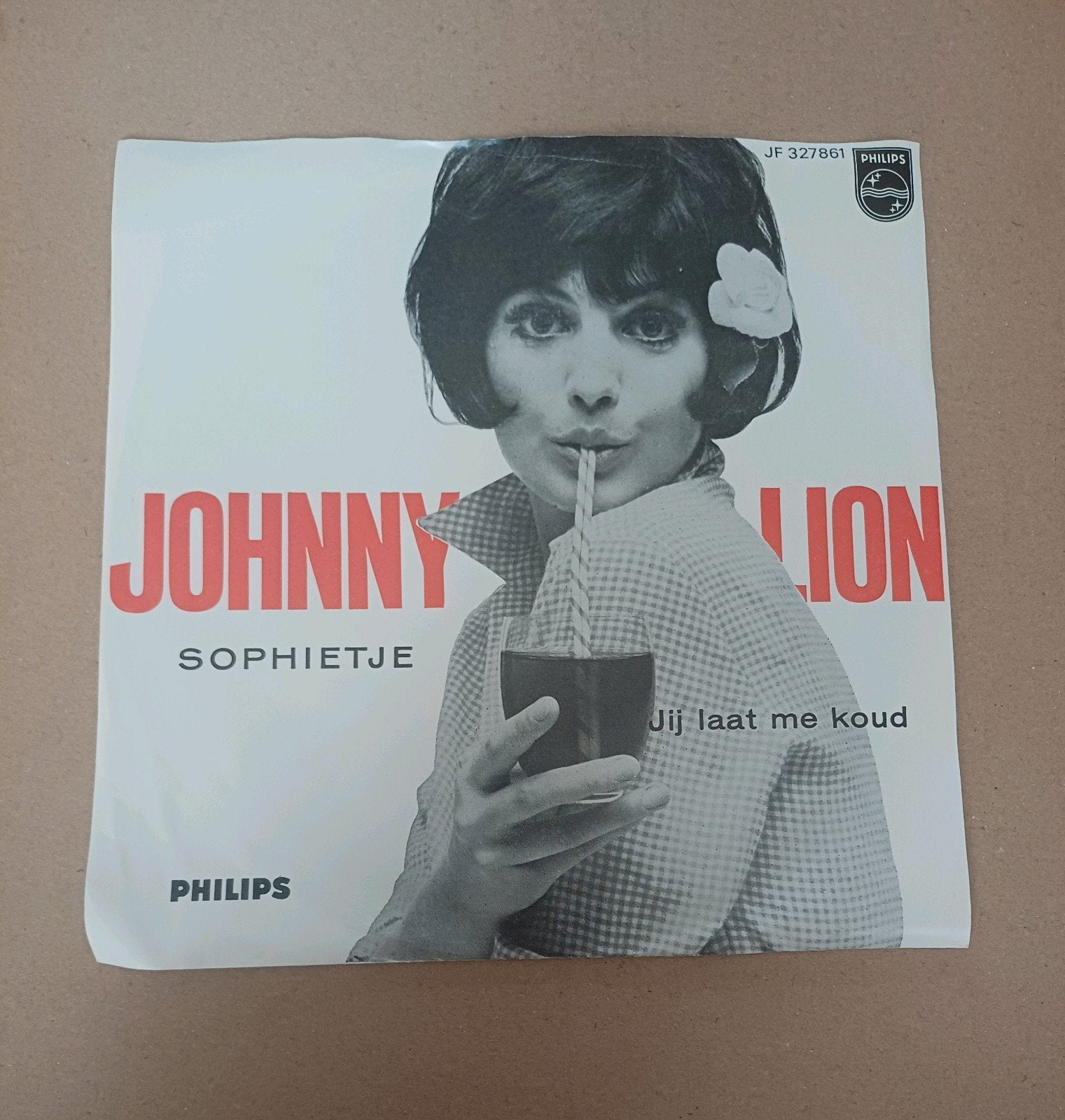 Johnny Lion - Sophietje, Beschermende buitenhoes, Ophalen of Verzenden, Gebruikt, Pop