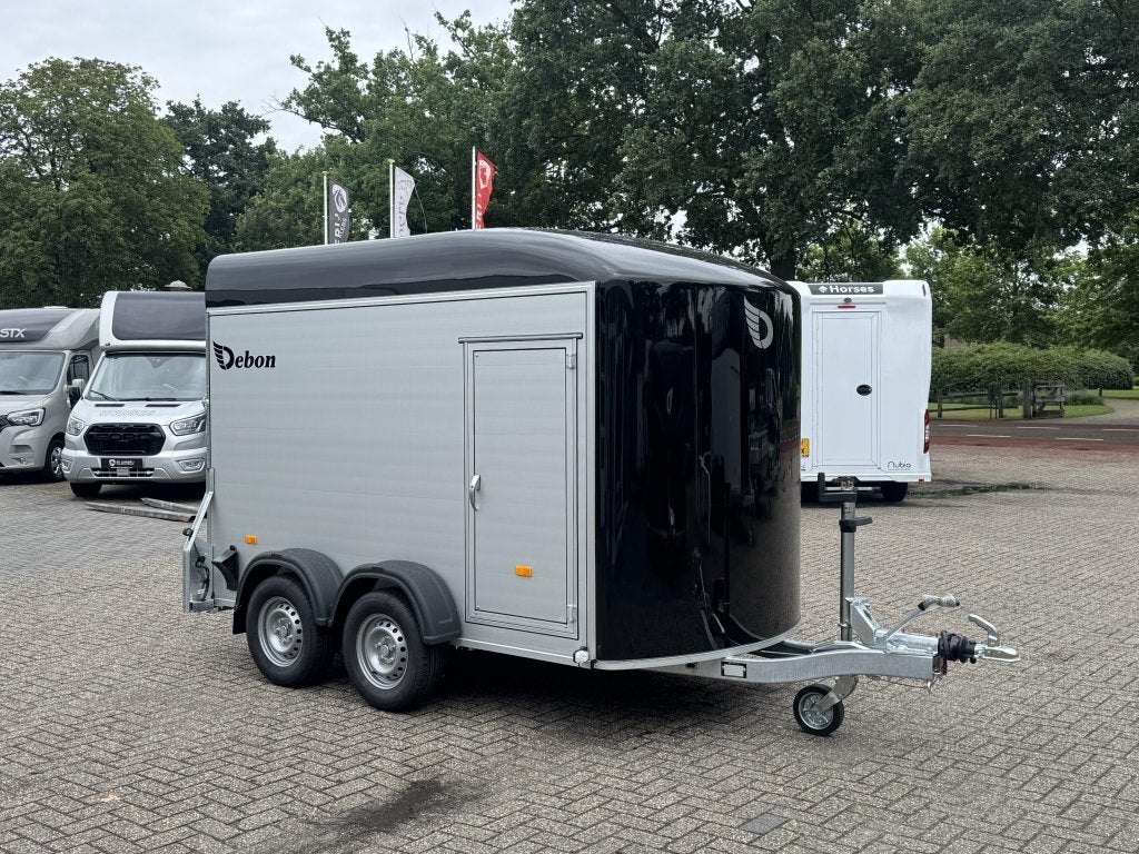 Gesloten Aanhangwagen Debon Roadster 500 Zwart 2000Kg, Auto diversen, Aanhangers en Bagagewagens, Nieuw