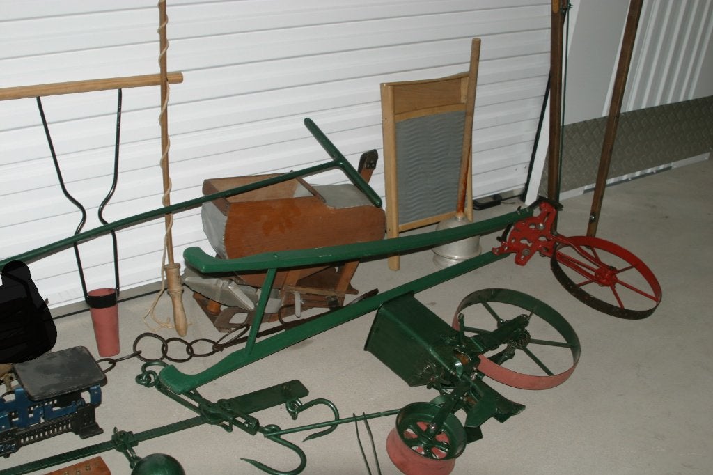 Oud boeren gereedschap, Ophalen