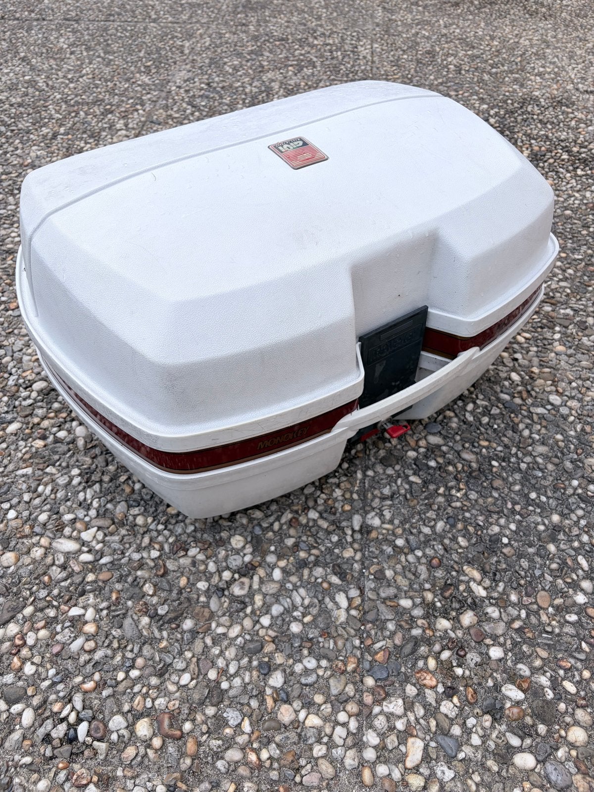 Givi Monokey topkoffer met bevestigingsplaat, Ophalen, Gebruikt