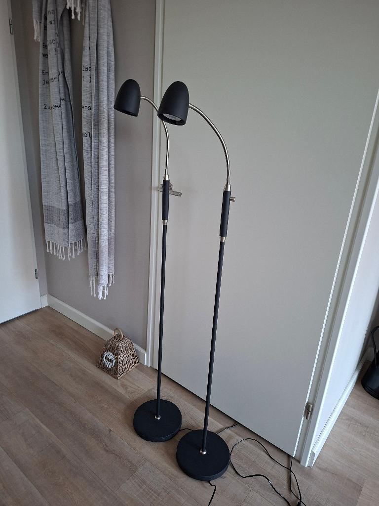 Vloerlamp led zwart set van 2, Huis en Inrichting, Lampen | Vloerlampen, Ophalen, Metaal, 150 tot 200 cm