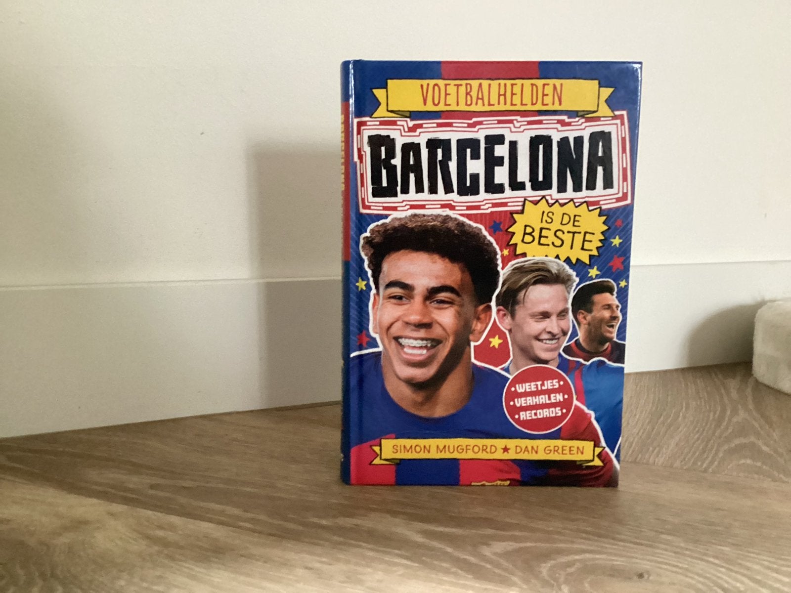 Voetbalhelden: Barcelona is de Beste - Boek, Ophalen, Zo goed als nieuw, Balsport
