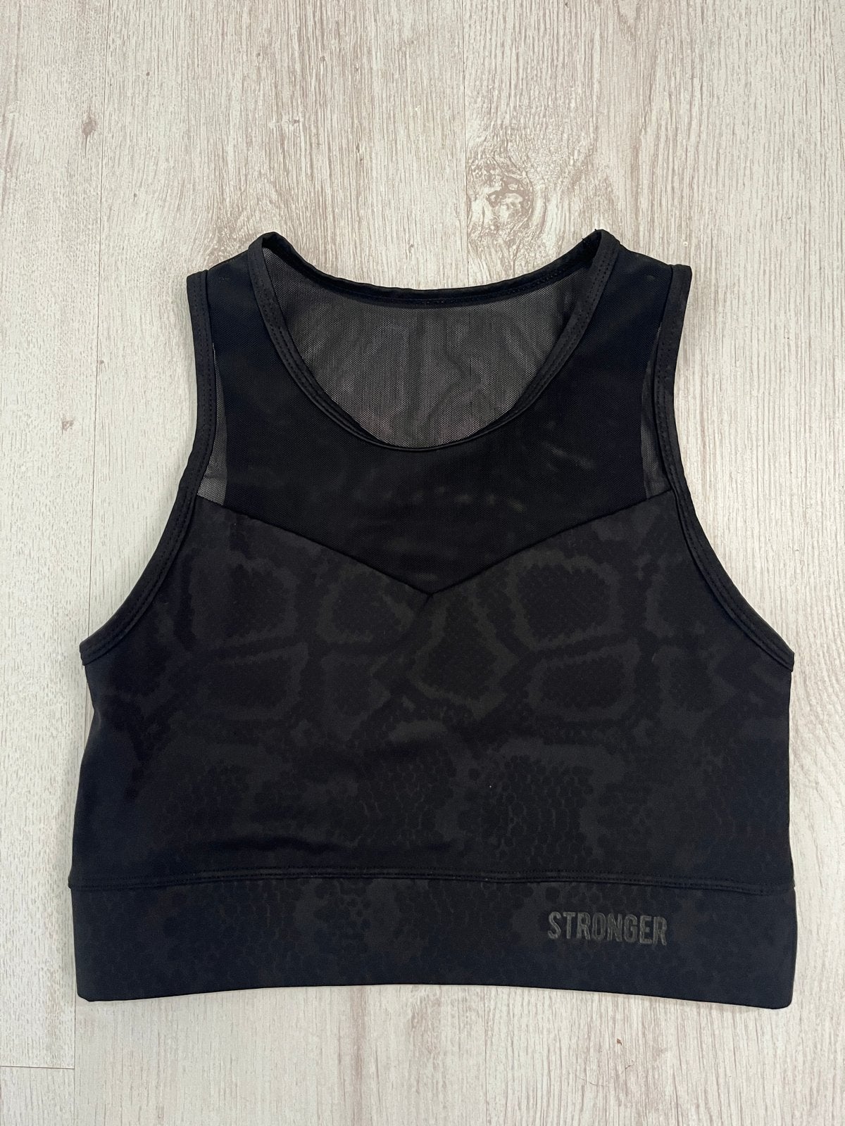 Stronger sporttop zwart met mesh en slangenprint. Maat XS/S, Zwart, Ophalen of Verzenden, Maat 36 (S), Fitness of Aerobics