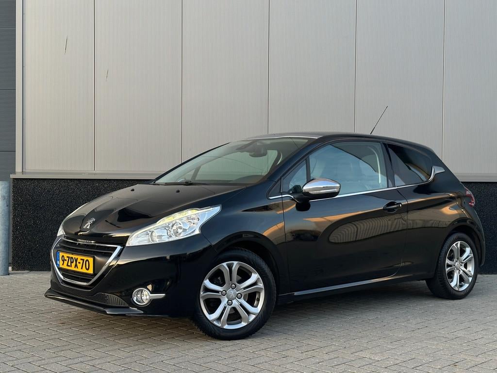 Peugeot 208 1.2 PureTech GT-line PANO CRUISE CLIMATE, Auto's, 1199 cc, Leder en Stof, Zwart, Origineel Nederlands