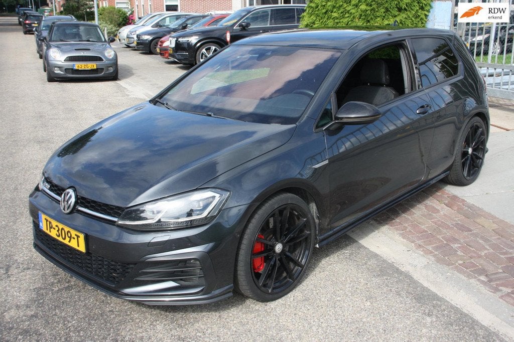 Volkswagen Golf 2.0 TDI GTD 7.5 handgeschakeld 3-deurs full, Voorwielaandrijving, Gebruikt, Alcantara, 23 km/l
