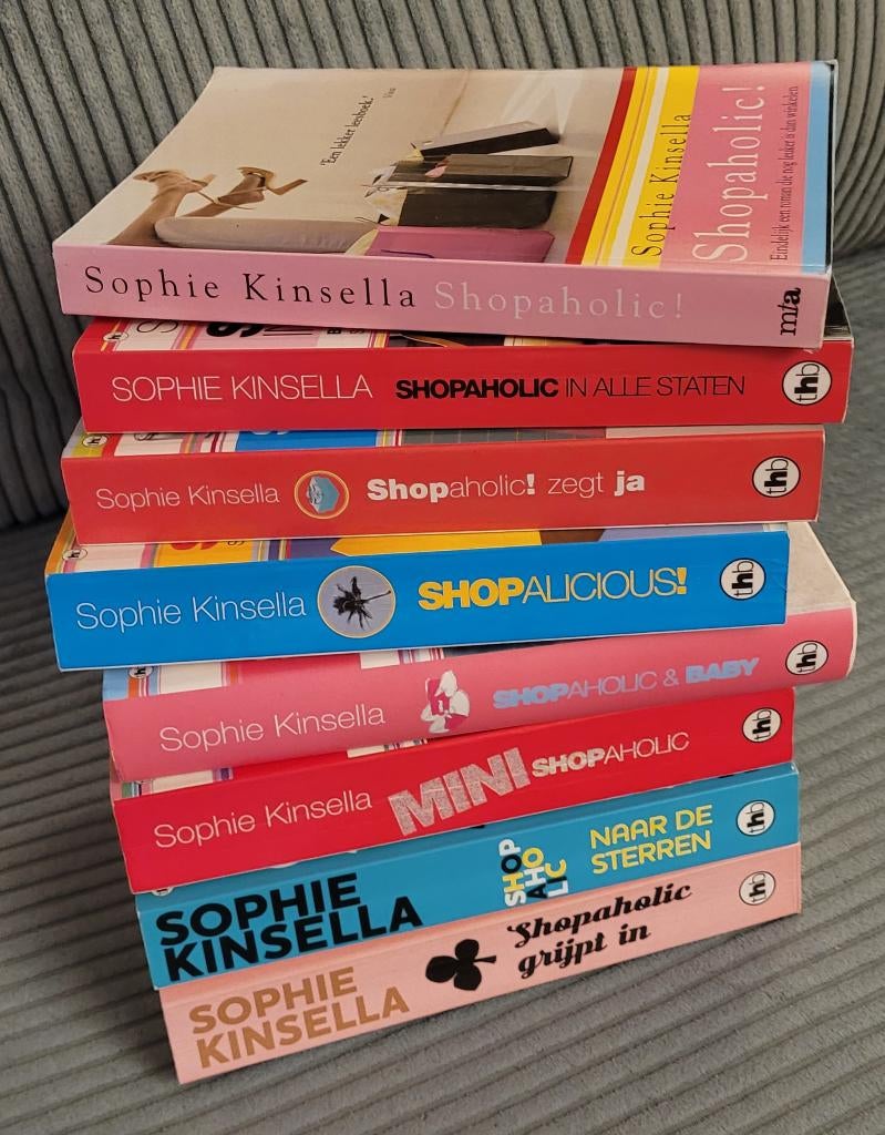 BOEK: Sophie Kinsella, Shopaholic & baby, Ophalen of Verzenden, Zo goed als nieuw, Sophie Kinsella