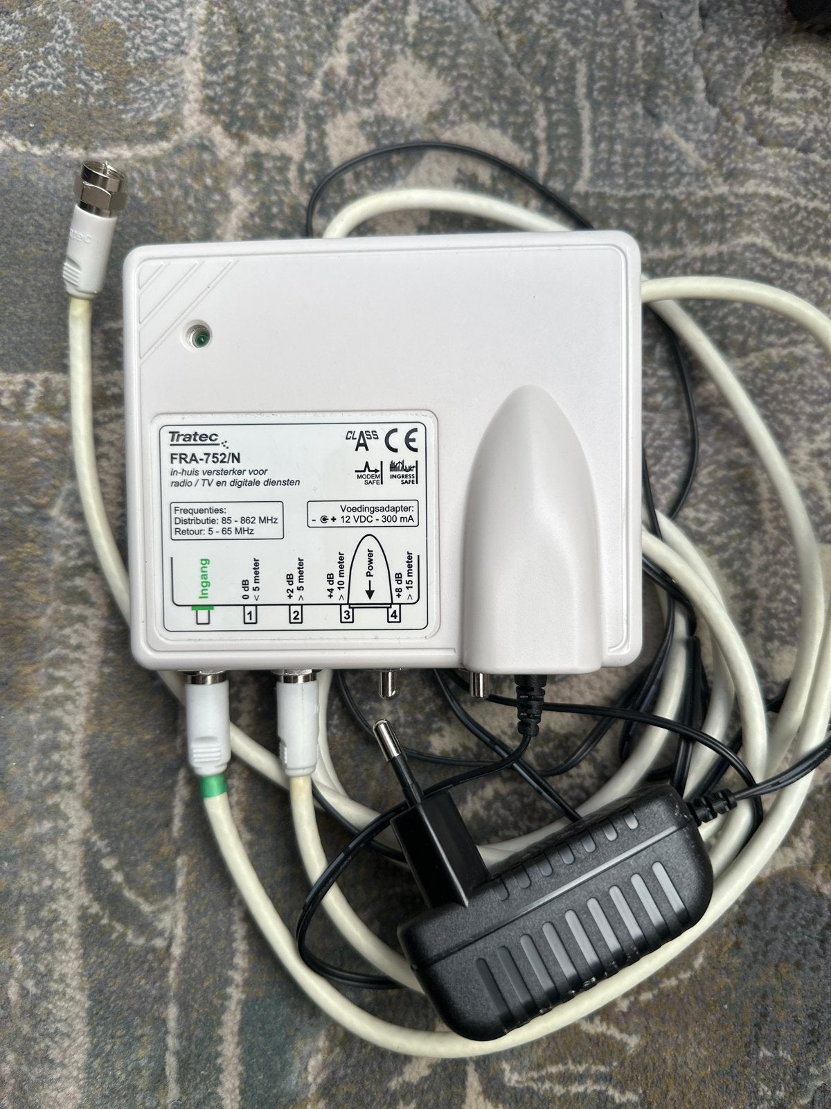 Tratec FRA-752/N In-huis versterker voor radio/TV, Ophalen, Gebruikt, Minder dan 2 meter, Overige kabels